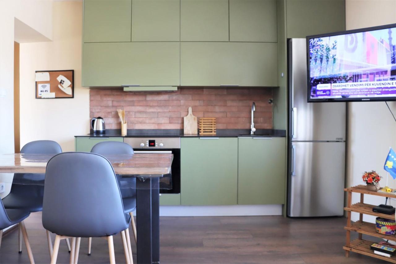 Central View Apartment Приштина Экстерьер фото