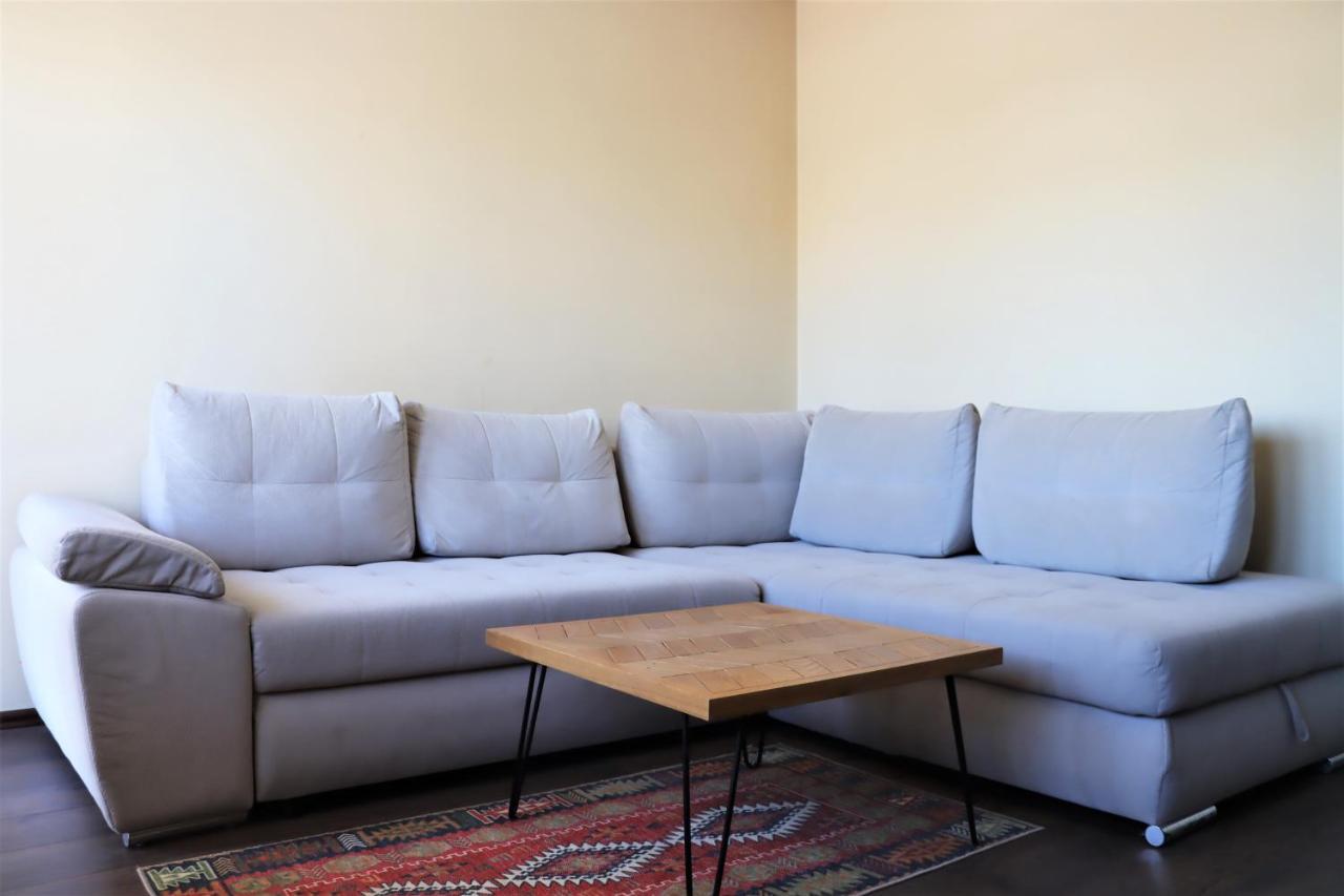 Central View Apartment Приштина Экстерьер фото